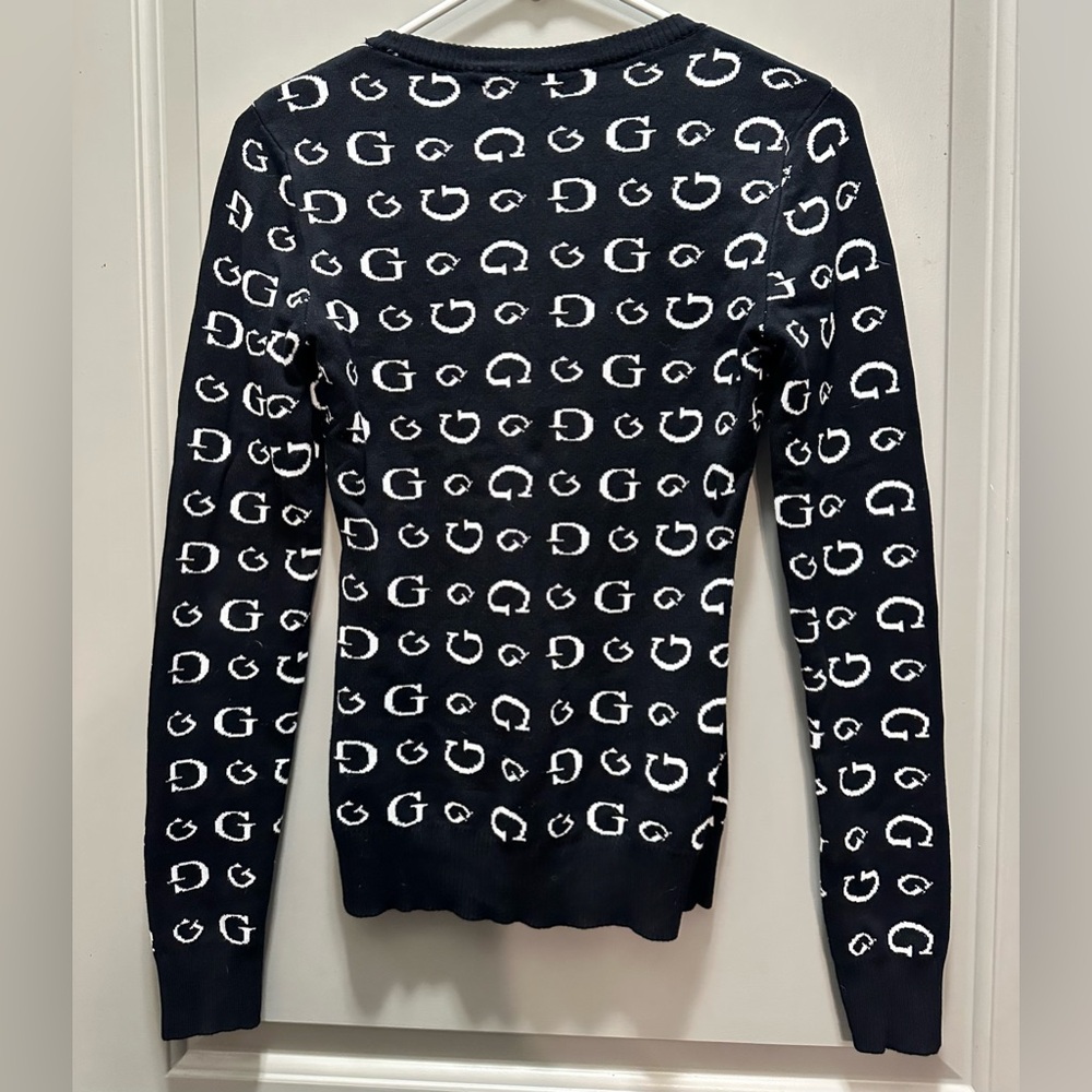 Guess Size S Black/White Logo Sweater EUC - Picture 2 of 5